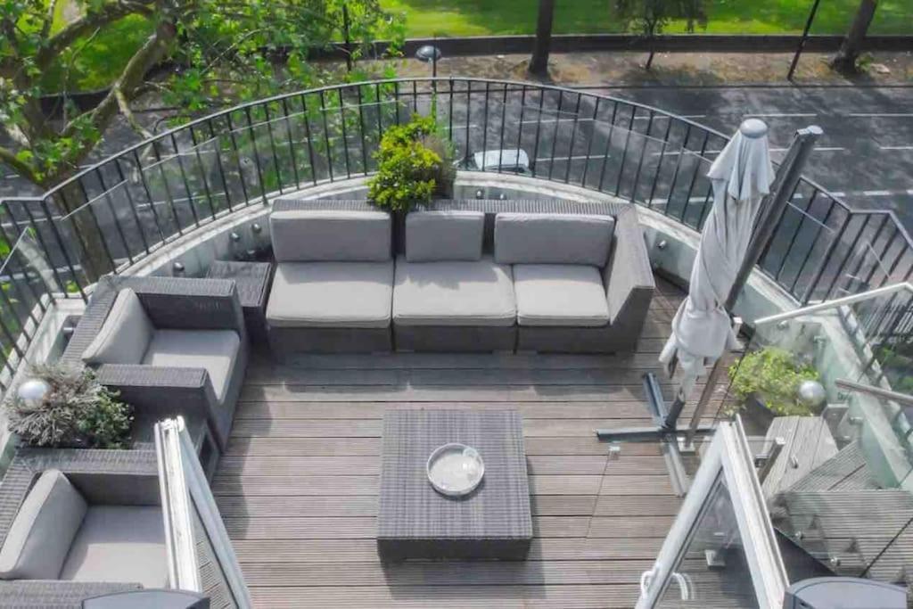 Mayfair Penthouse With Rooftop Facing Hyde Park Appartamento
