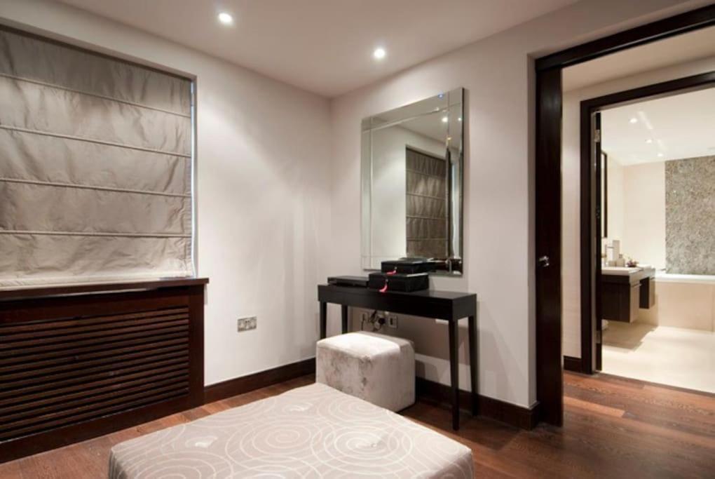 Appartamento Mayfair Penthouse With Rooftop Facing Hyde Park